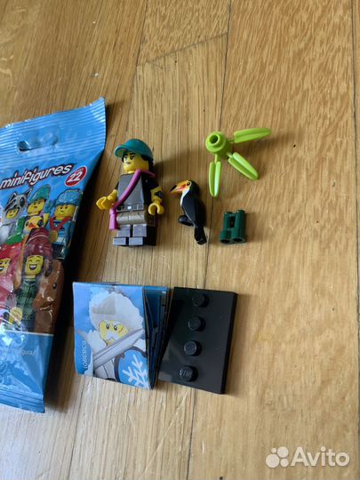 Минифигурка Лего lego серия 22 номер 9