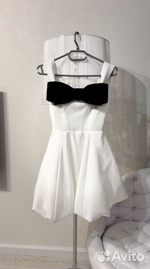 Платье lichi белое xs