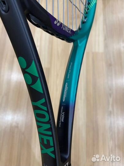 Теннисная ракетка Yonex VCore Pro