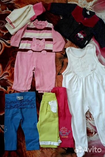 Вещи на девачку с 4м до1г
