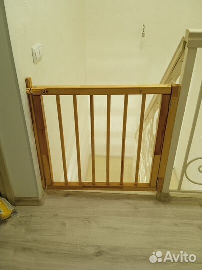 Барьер калитка, ворота безопасности