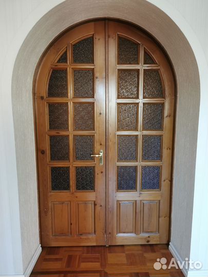 Двери из массива