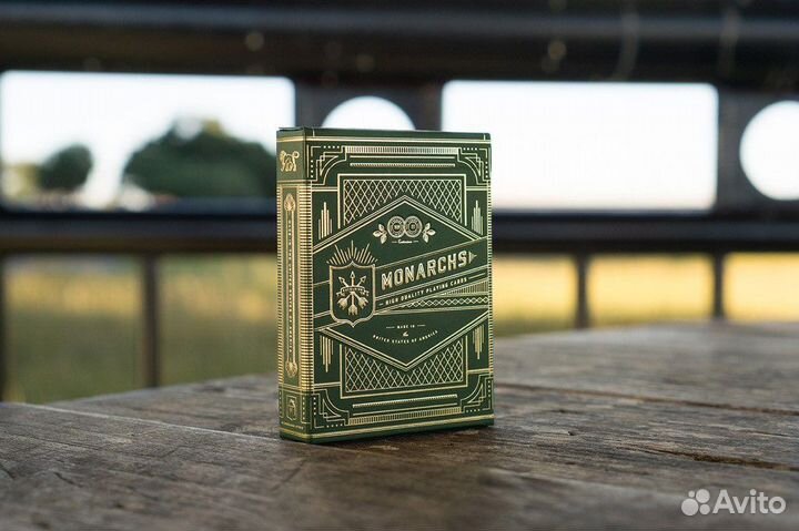 Игральные карты Monarchs, Bicycle Centurions