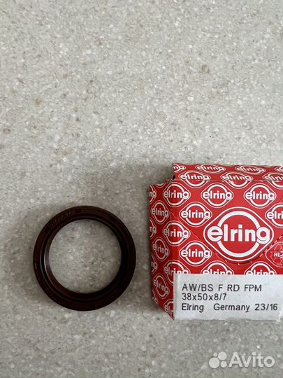 Сальник коленвала Elring 763918 Для мотора C20XE