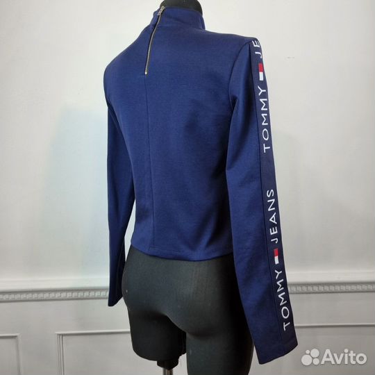 Tommy hilfiger лонгслив 40 xs