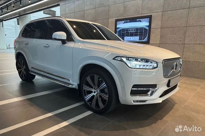 Volvo XC90 2 AT, 2022, 28 842 км
