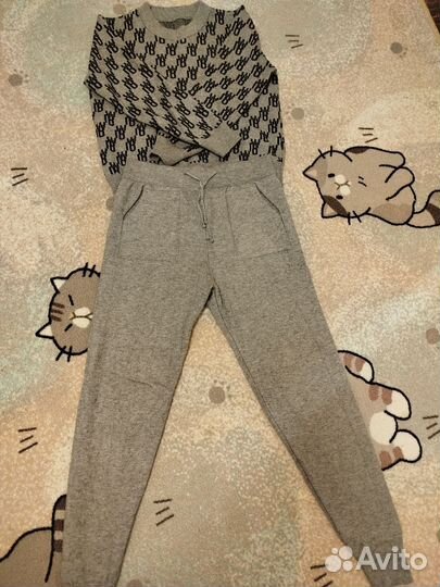 Костюм женский