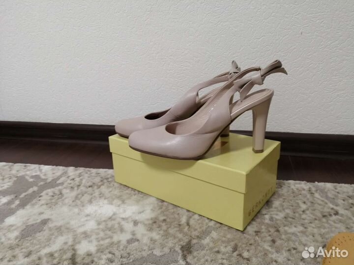 Туфли женские 39 размер