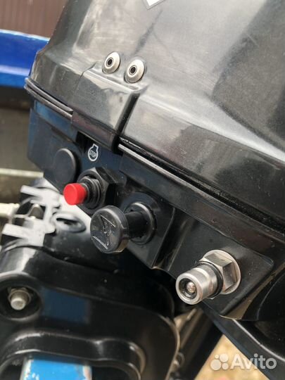 Suzuki 9.9 284 куб самый мощный и легкий среди 2т