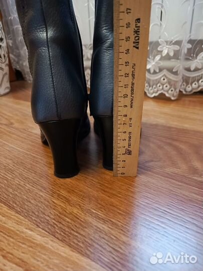 Ботинки женские RiGarda 37 размер