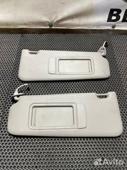 Козырек солнцезащитный Bmw 3 E92 N53B30A 2009