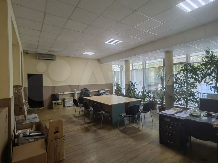 Торговая площадь, 280 м²