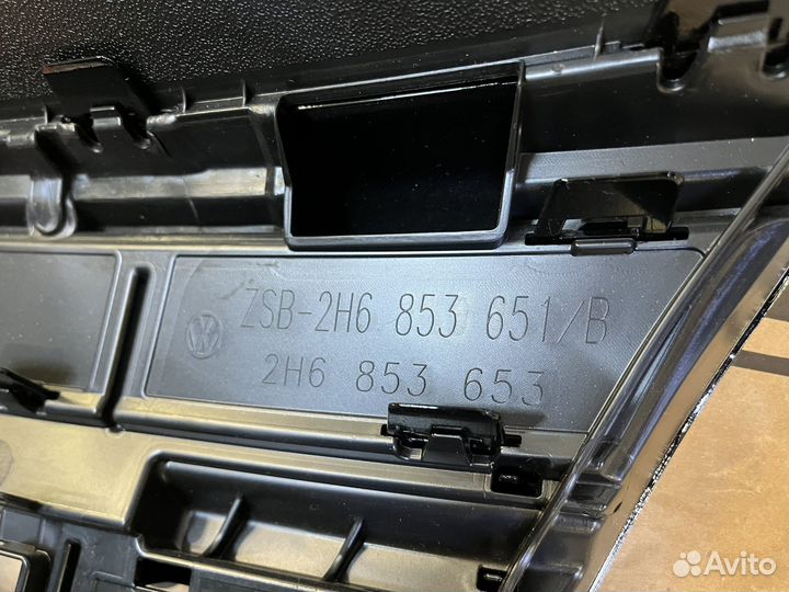 Решетка радиатора volkswagen amarok 2h0 рест 14