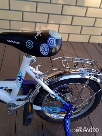 Детский велосипед четырехколесный