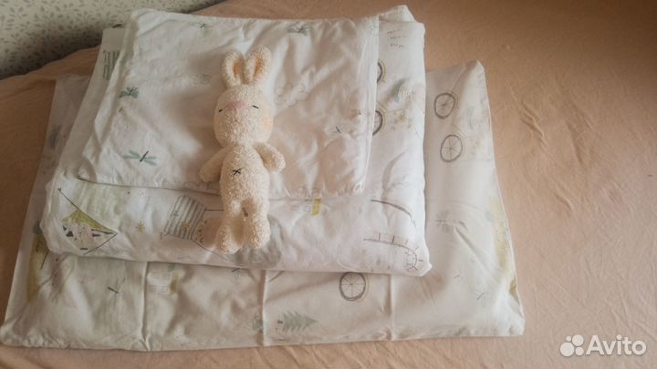 Набор в детскую кроватку