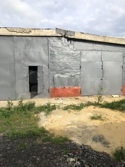 Гараж, > 30 м²