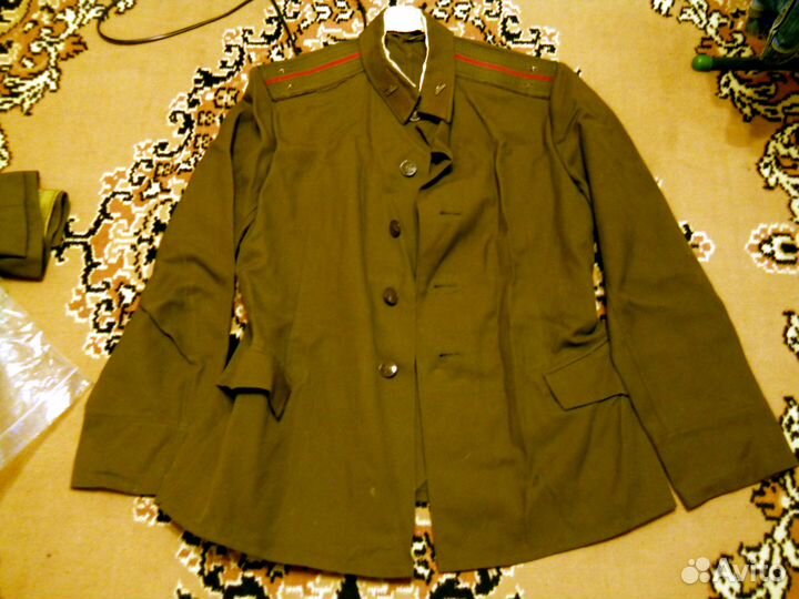 Для коллекций военная форма старого образца