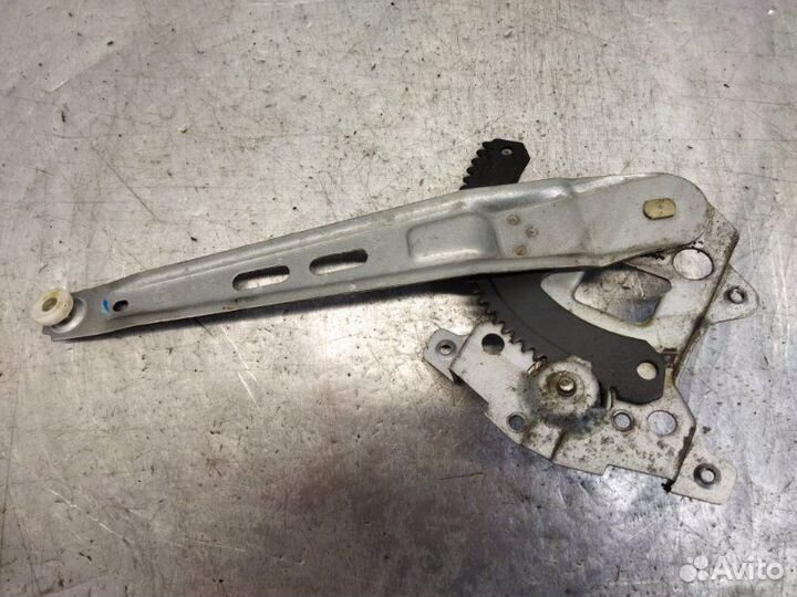 Стеклоподъемник задний левый Hyundai Getz хетчбэк