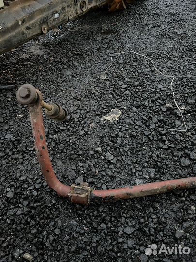 Стабилизатор задний Mitsubishi Space Wagon