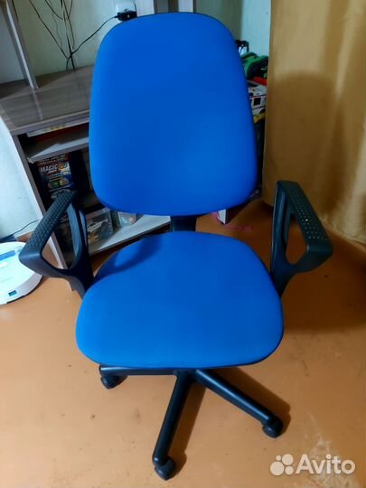 Компьютерное кресло бу