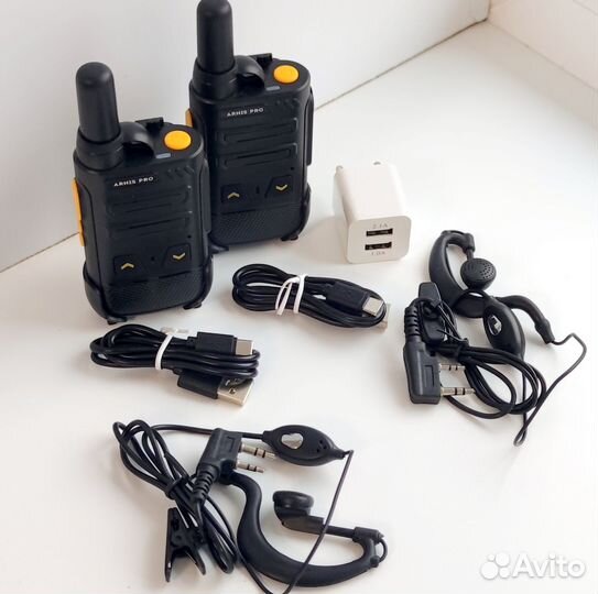 Комплект раций в ресторан официантам и повару