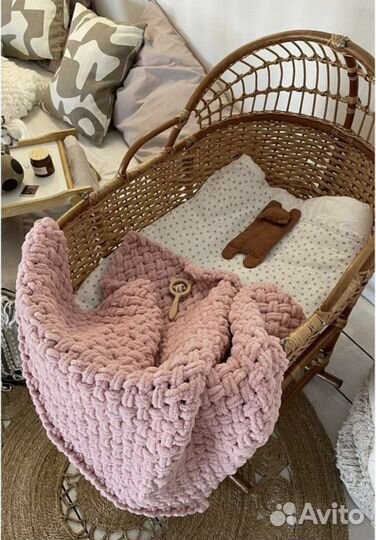 Плед детский вязаный ручная работа