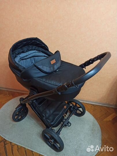 Коляска (Baby Merc Zipy Q limited edition 3в1)