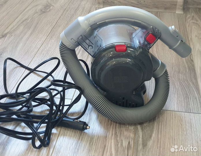 Автомобильный пылесос black decker