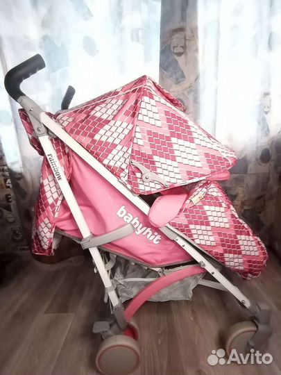 Прогулочная коляска