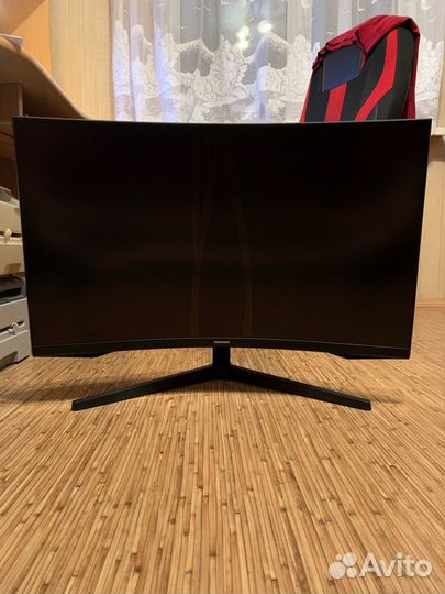 Монитор Samsung Odyssey g5 31.5