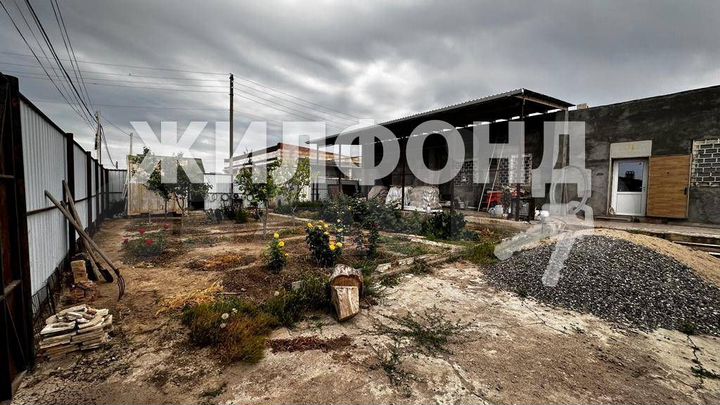 Дом 280 м² на участке 10 сот.