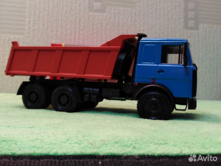Маз самосвал 5516