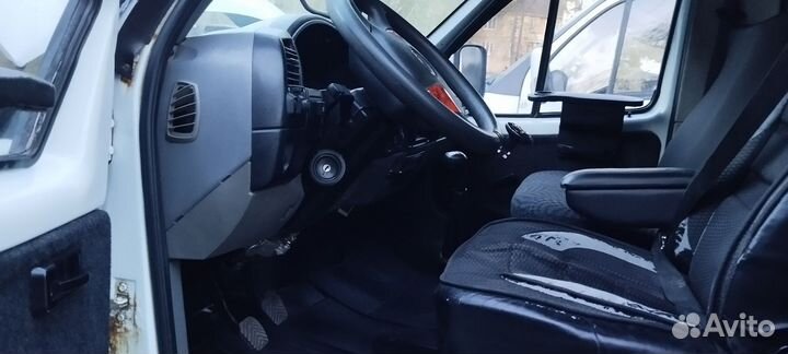 ГАЗ ГАЗель 3302 2.4 МТ, 2004, 280 000 км
