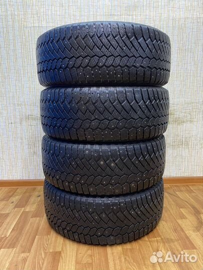 Gislaved Nord Frost 200 SUV ID 235/55 R17