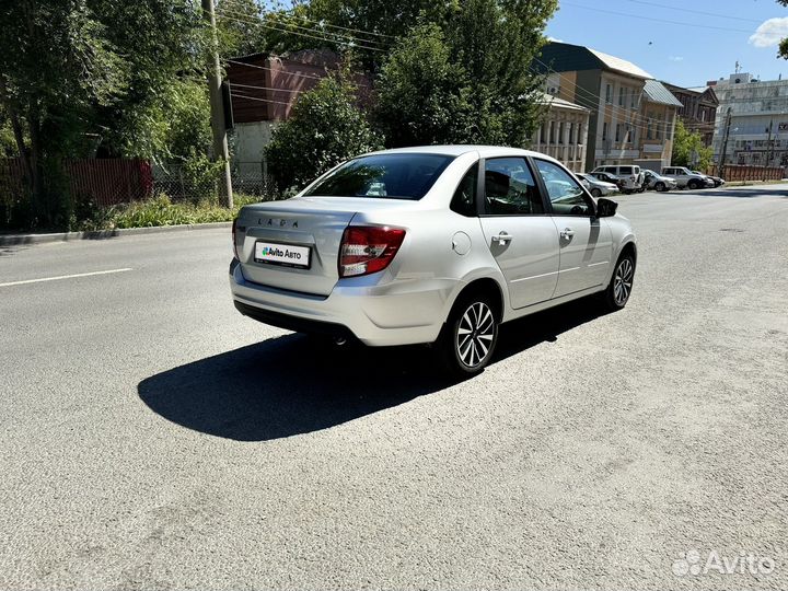 LADA Granta 1.6 МТ, 2023, 555 км