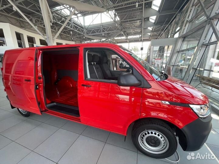 Volkswagen Transporter 2.0 AMT, 2022