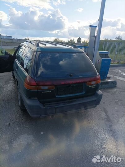Subaru Legacy 2.5 AT, 1998, 280 000 км