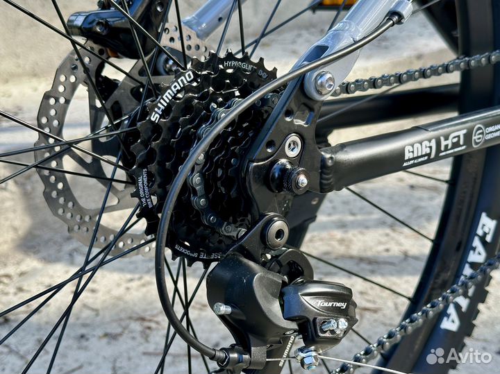 Велосипед горный / Легкая Алюминиевая 20 рама