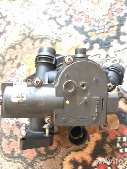 Насос охлаждающей жидкости (термостат) на ауди