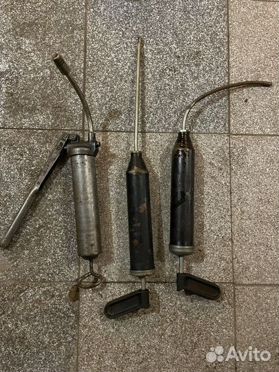 Шприц для смазки и откачки масла(3 шт.)