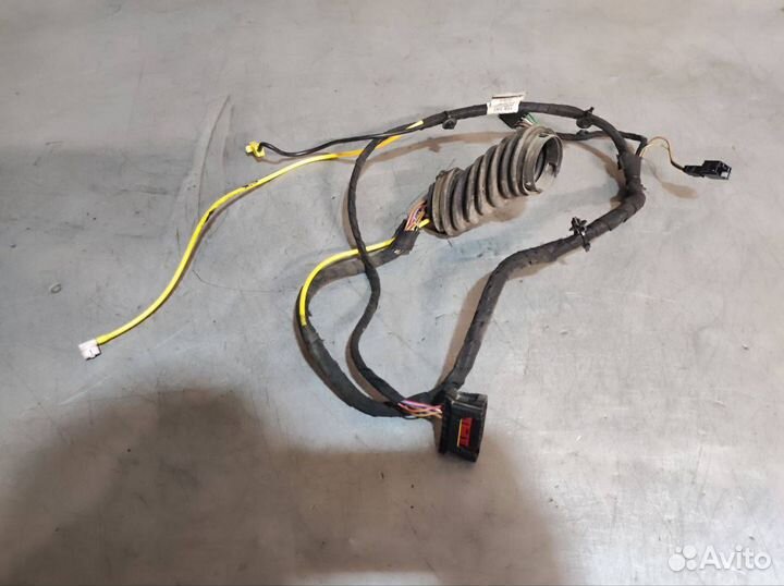 Проводка двери передней левой Mercedes-Benz W168