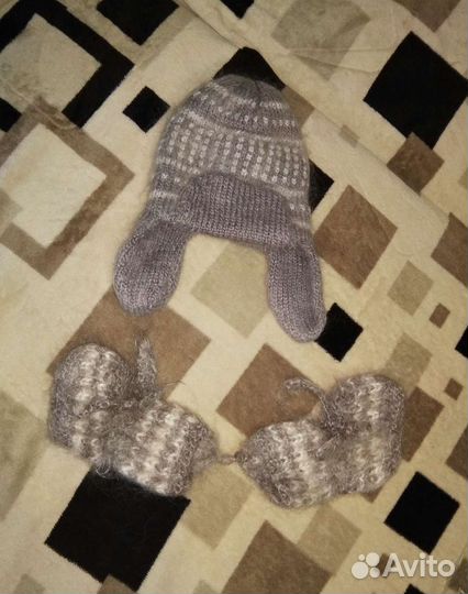 Новые шапочка и носочки