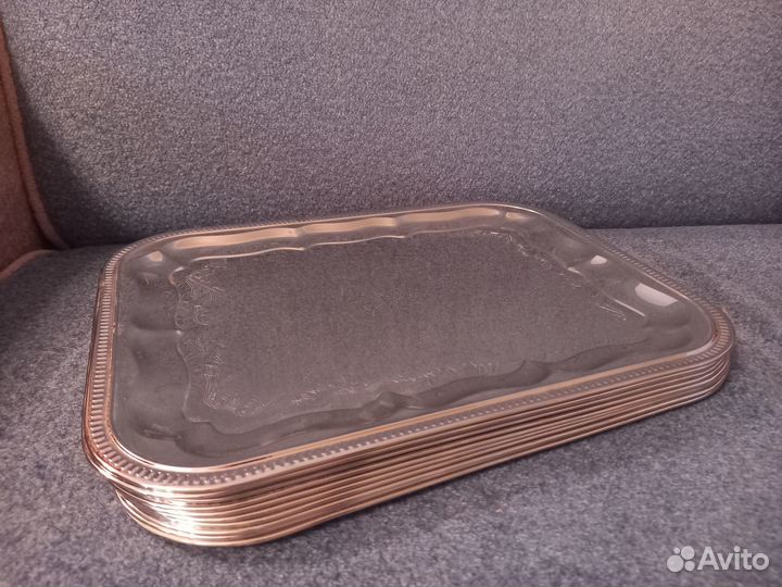 Подносы сервировочные