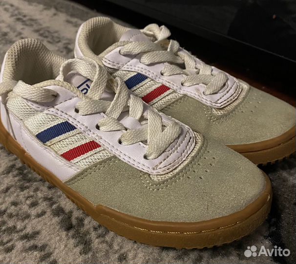 Продам детские кеды GSD