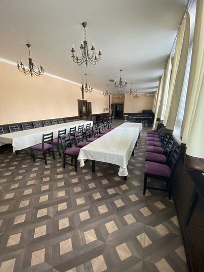 Общепит, 262 м²