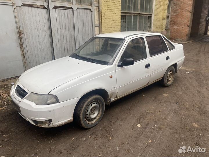 В полном разборе Daewoo Nexia 2010год