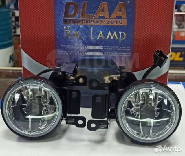 Пара противотуманных фар Mitsubishi Pajero Sport