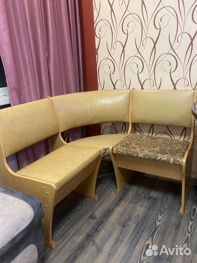 Угловой диван бу