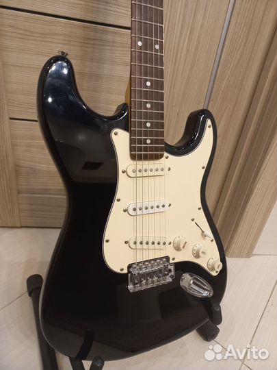 Электрогитара Thunder Stratocaster