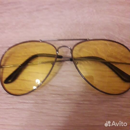 Солнцезащитные очки